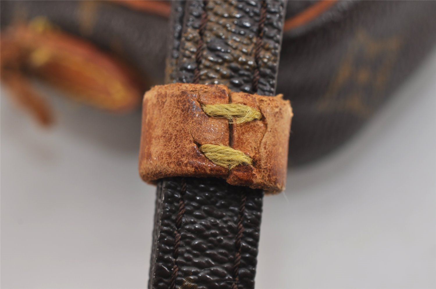 Auth Louis Vuitton Monogram Mini Poche Danube Shoulder Bag M45268 Junk 4295J