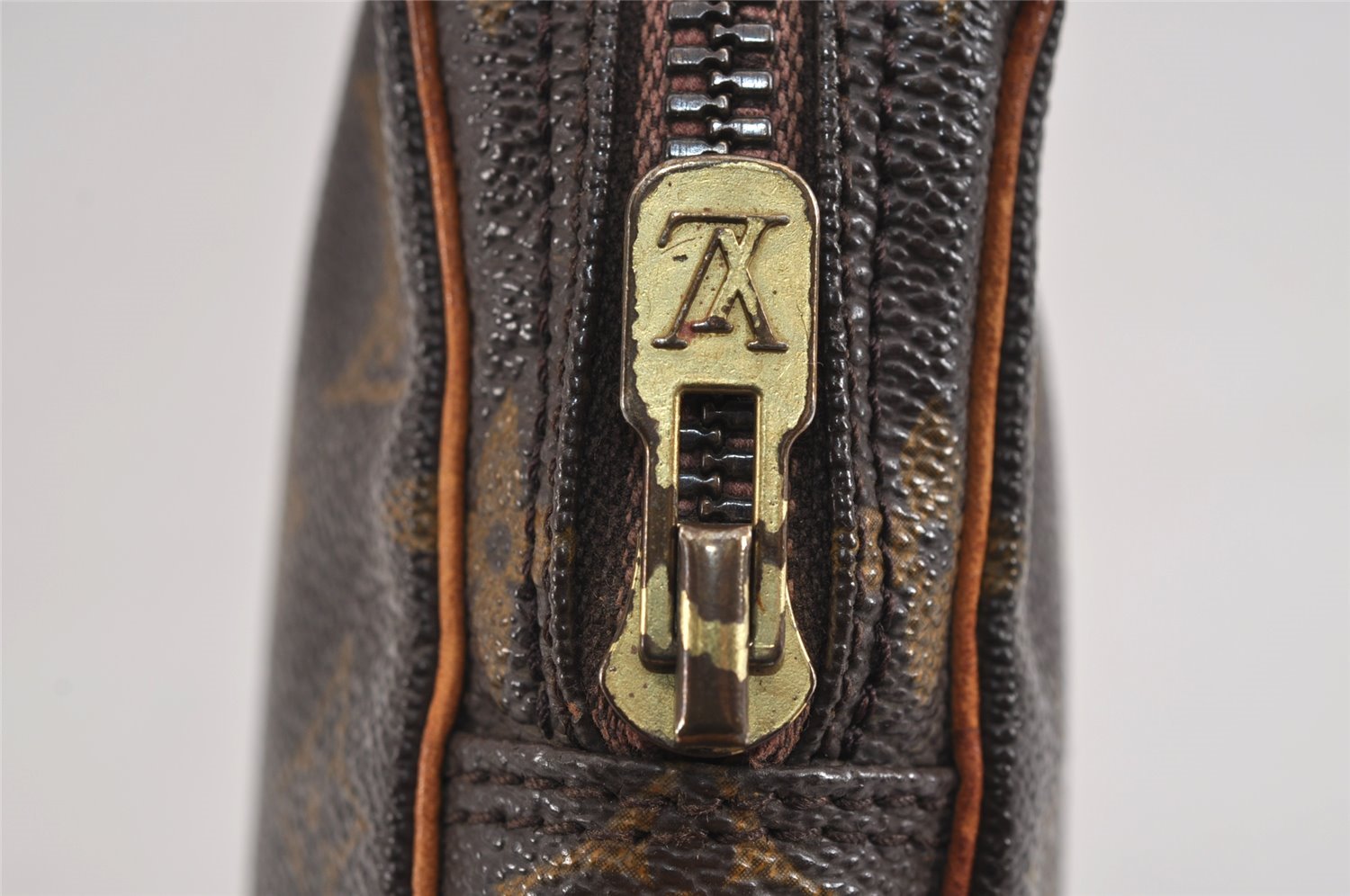 Auth Louis Vuitton Monogram Mini Poche Danube Shoulder Bag M45268 Junk 4295J