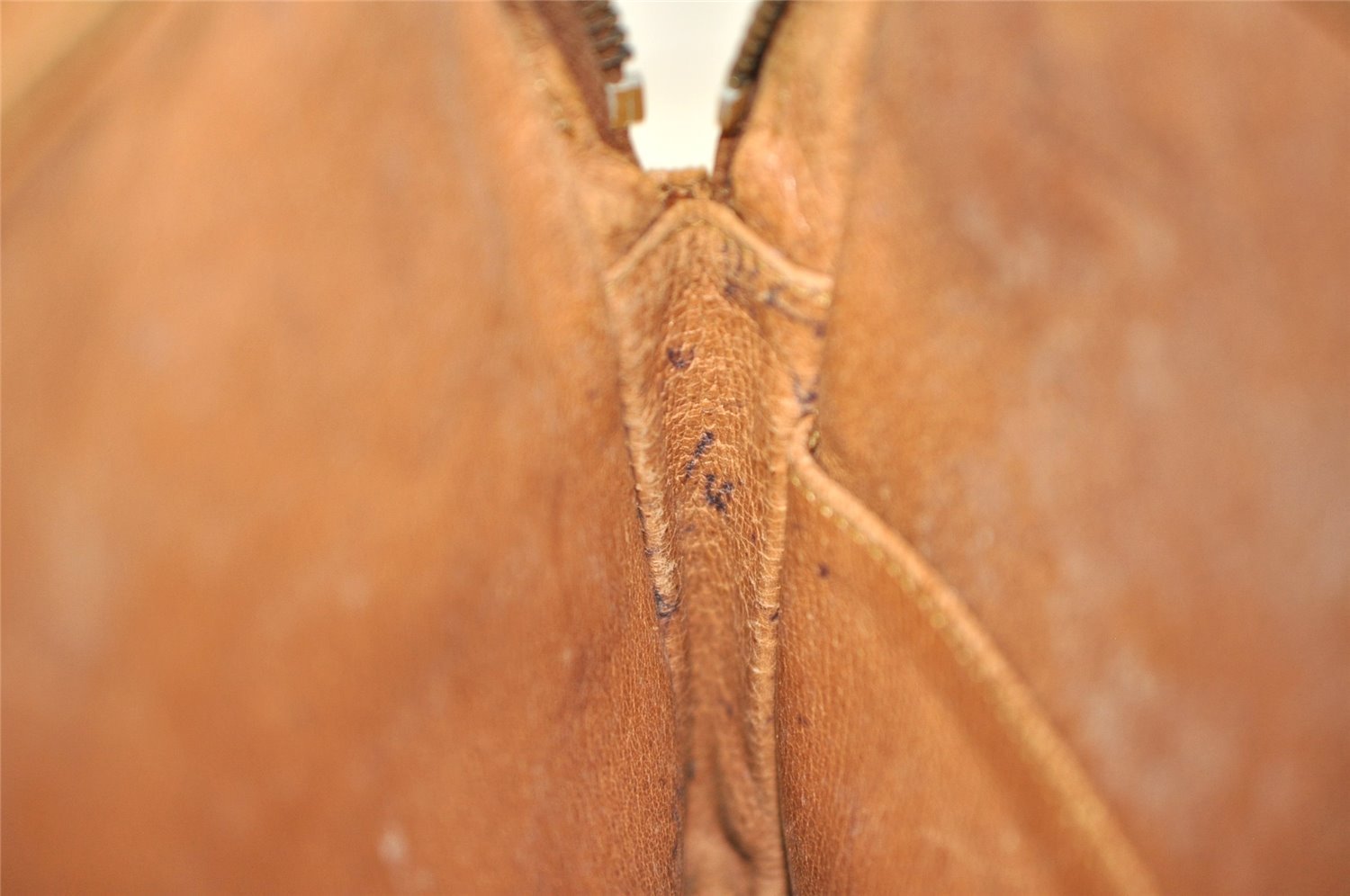 Authentic Louis Vuitton Monogram Pochette Sport Clutch Bag Old Model Junk 4296I