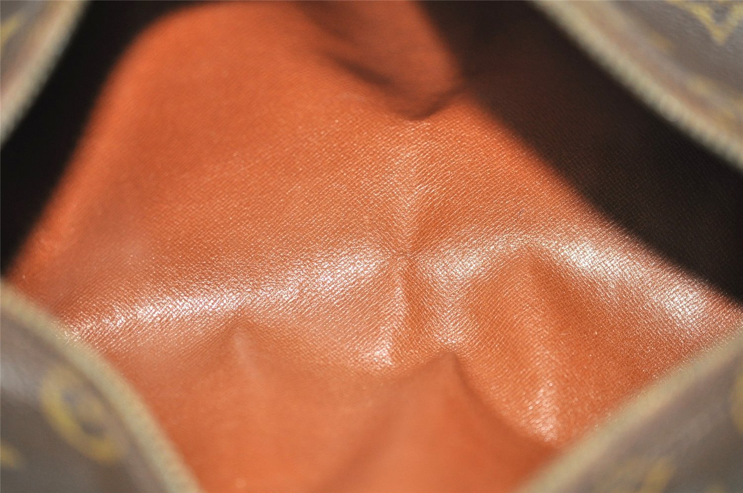 Authentic Louis Vuitton Monogram Papillon 26 Hand Bag Old Model LV 4297I