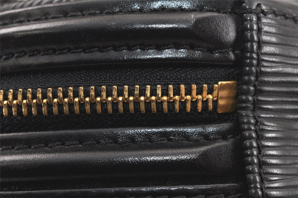 Authentic Louis Vuitton Epi Cannes Cosmetic Hand Bag Purse Black M48032 LV 4301K
