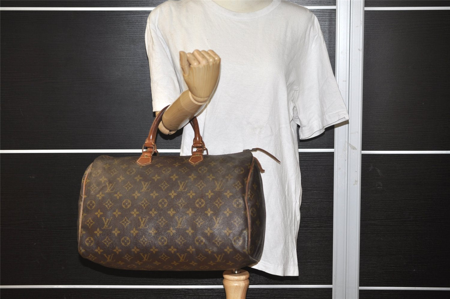 Authentic Louis Vuitton Monogram Speedy 35 Hand Boston Bag Old Model LV 4305I