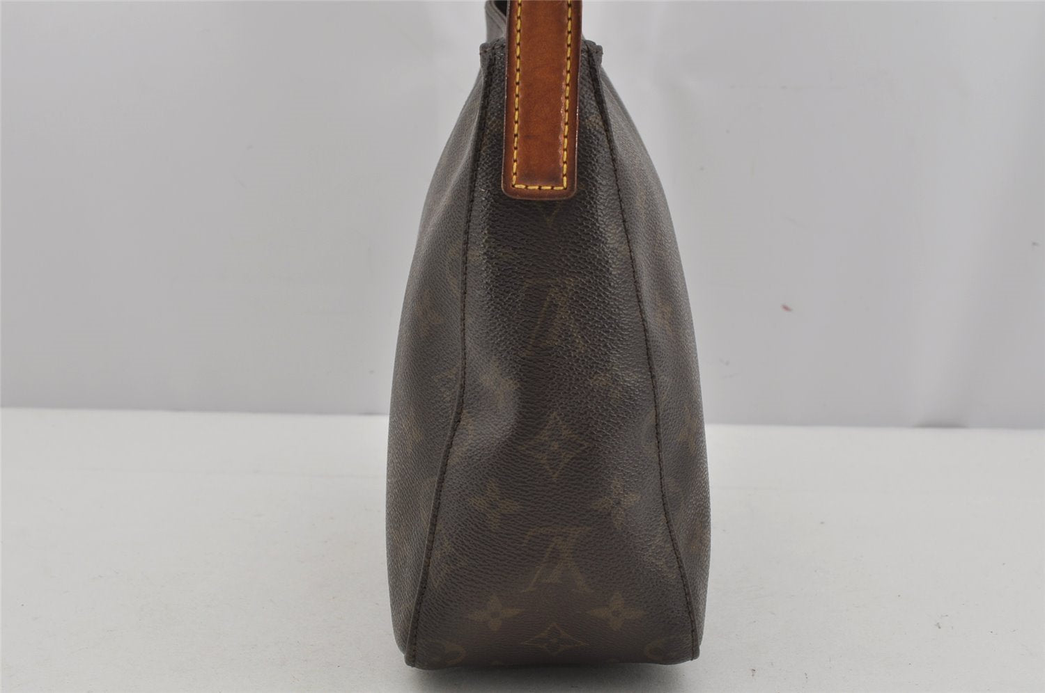 Authentic Louis Vuitton Monogram Looping MM Shoulder Bag M51146 LV 4307J