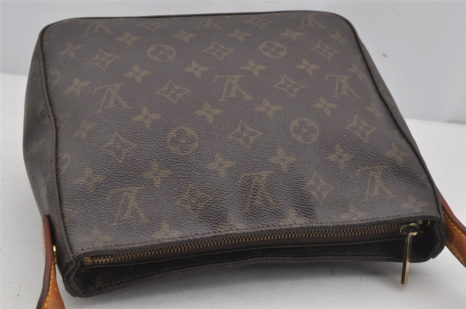 Authentic Louis Vuitton Monogram Looping MM Shoulder Bag M51146 LV 4307J