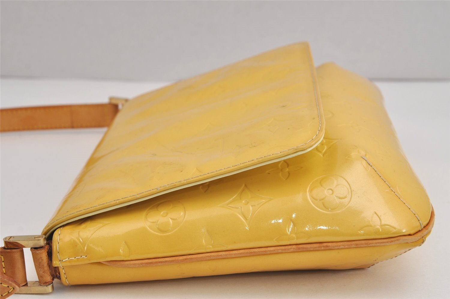 Auth Louis Vuitton Vernis Thompson Street Shoulder Bag Yellow M91071 LV 4308J