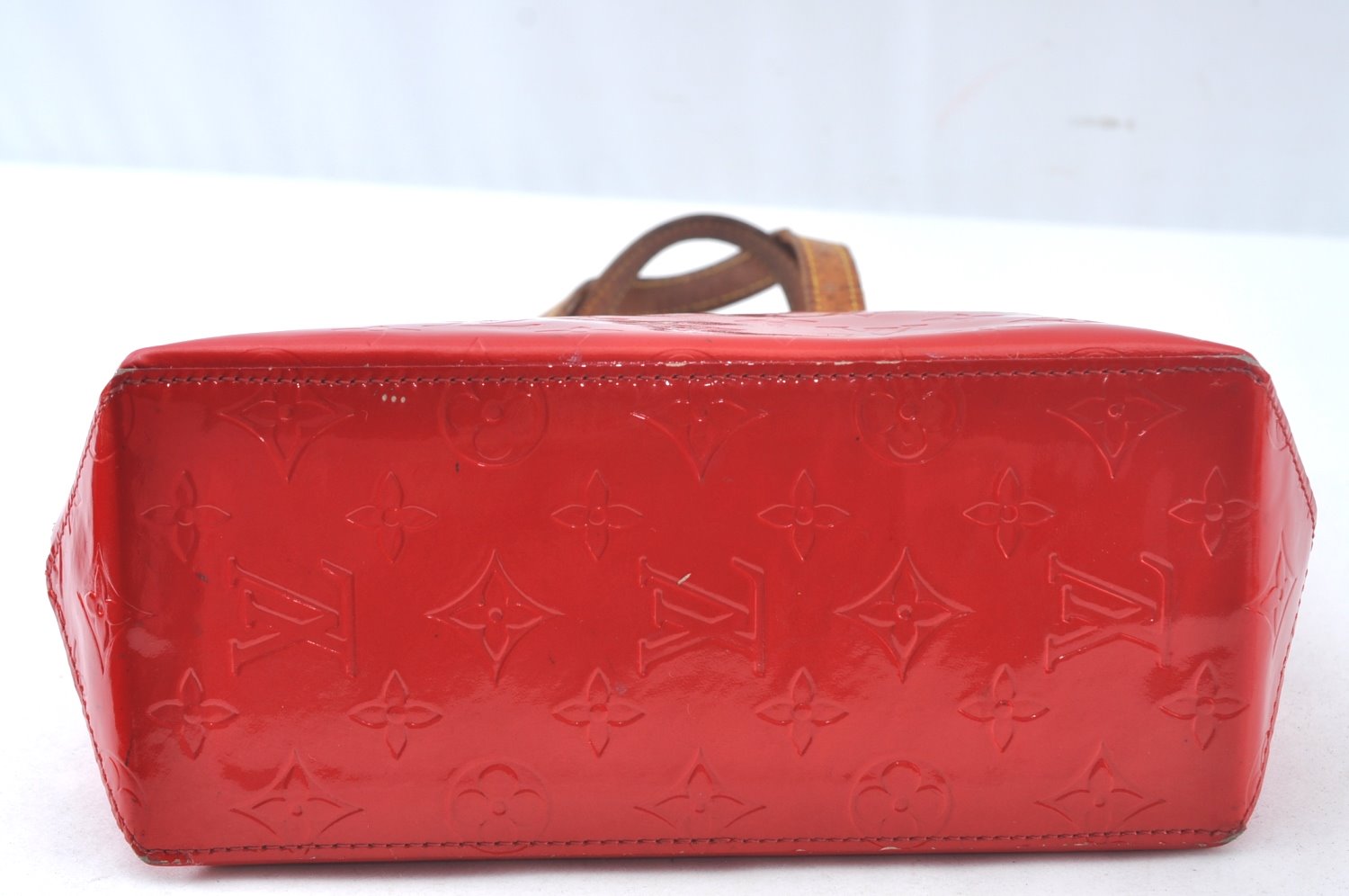 Authentic Louis Vuitton Vernis Reade PM Hand Bag Red M91088 LV 4312J