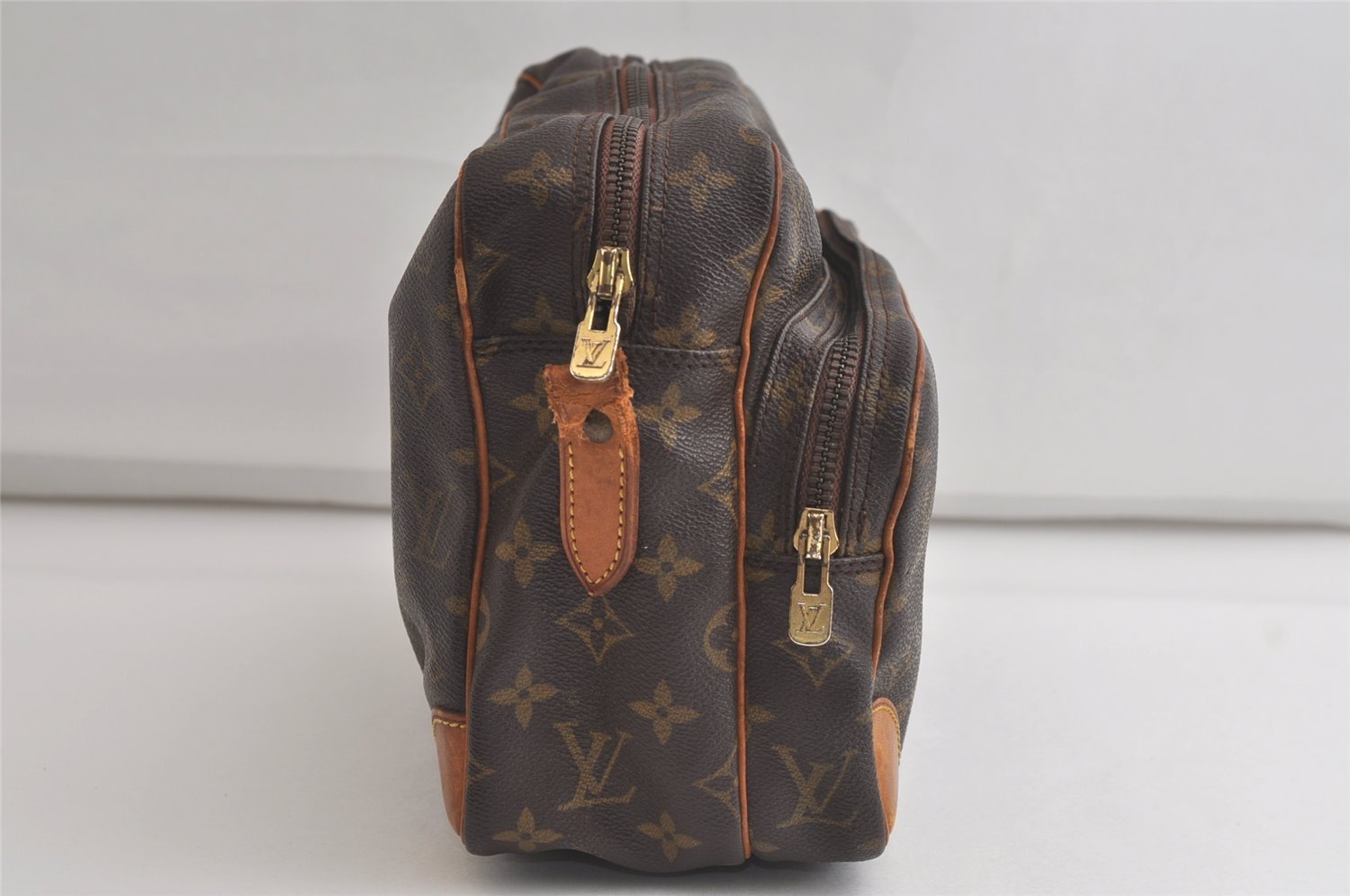 Authentic Louis Vuitton Monogram Nile Shoulder Cross Body Bag M45244 Junk 4312K