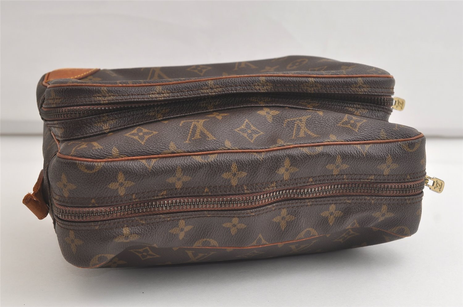 Authentic Louis Vuitton Monogram Nile Shoulder Cross Body Bag M45244 Junk 4312K