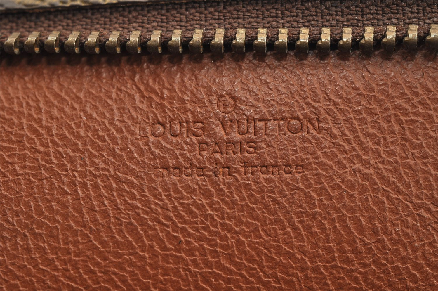 Auth Louis Vuitton Monogram Poche Toilette 26 Cosmetics Pouch Old Model LV 4314I