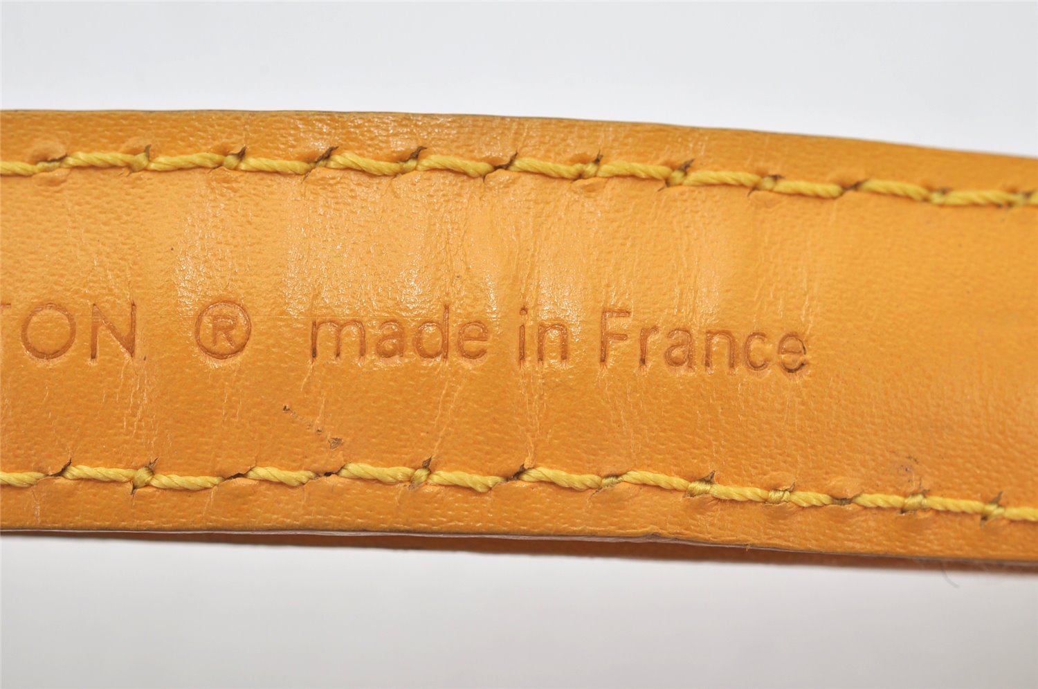 Authentic Louis Vuitton Leather Shoulder Strap Yellow 39.8-47.2