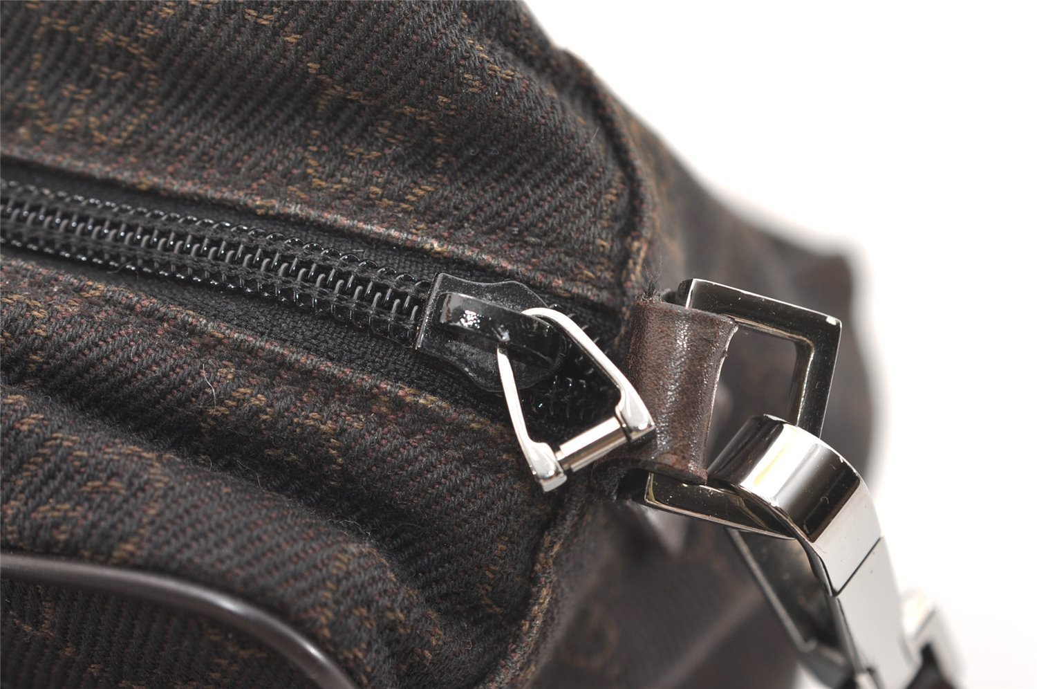 Authentic GUCCI Shoulder Cross Body Bag GG Canvas Leather 28562 Brown 4319J