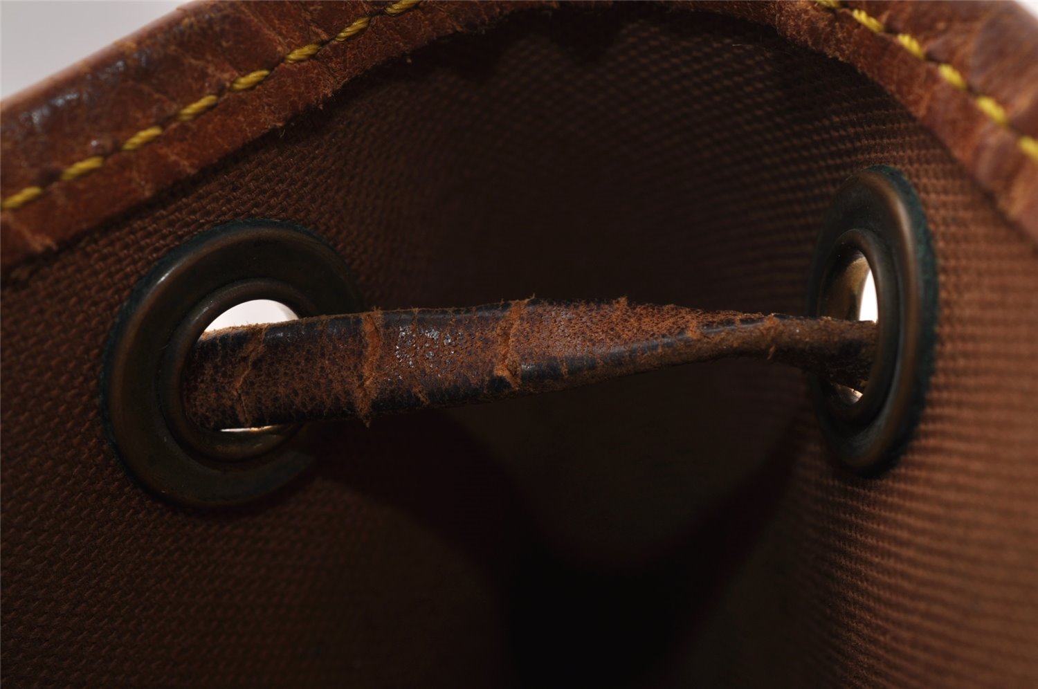 Authentic Louis Vuitton Monogram Petit Noe M42226 Shoulder Drawstring Bag 4324I