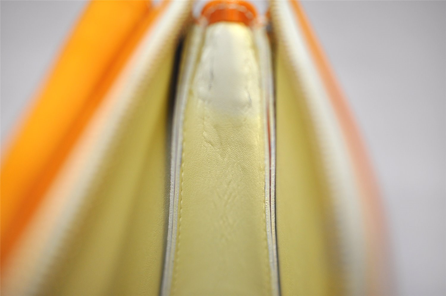 Auth Louis Vuitton Monogram Vernis Mott Shoulder Hand Bag Yellow M91059 LV 4325J