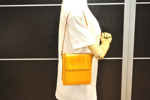 Auth Louis Vuitton Monogram Vernis Mott Shoulder Hand Bag Yellow M91059 LV 4325J