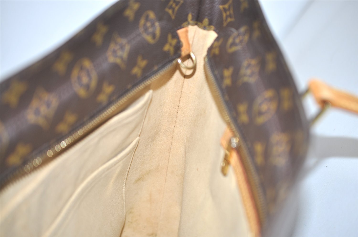 Authentic Louis Vuitton Monogram Luco Shoulder Tote Bag M51155 LV Junk 4326I