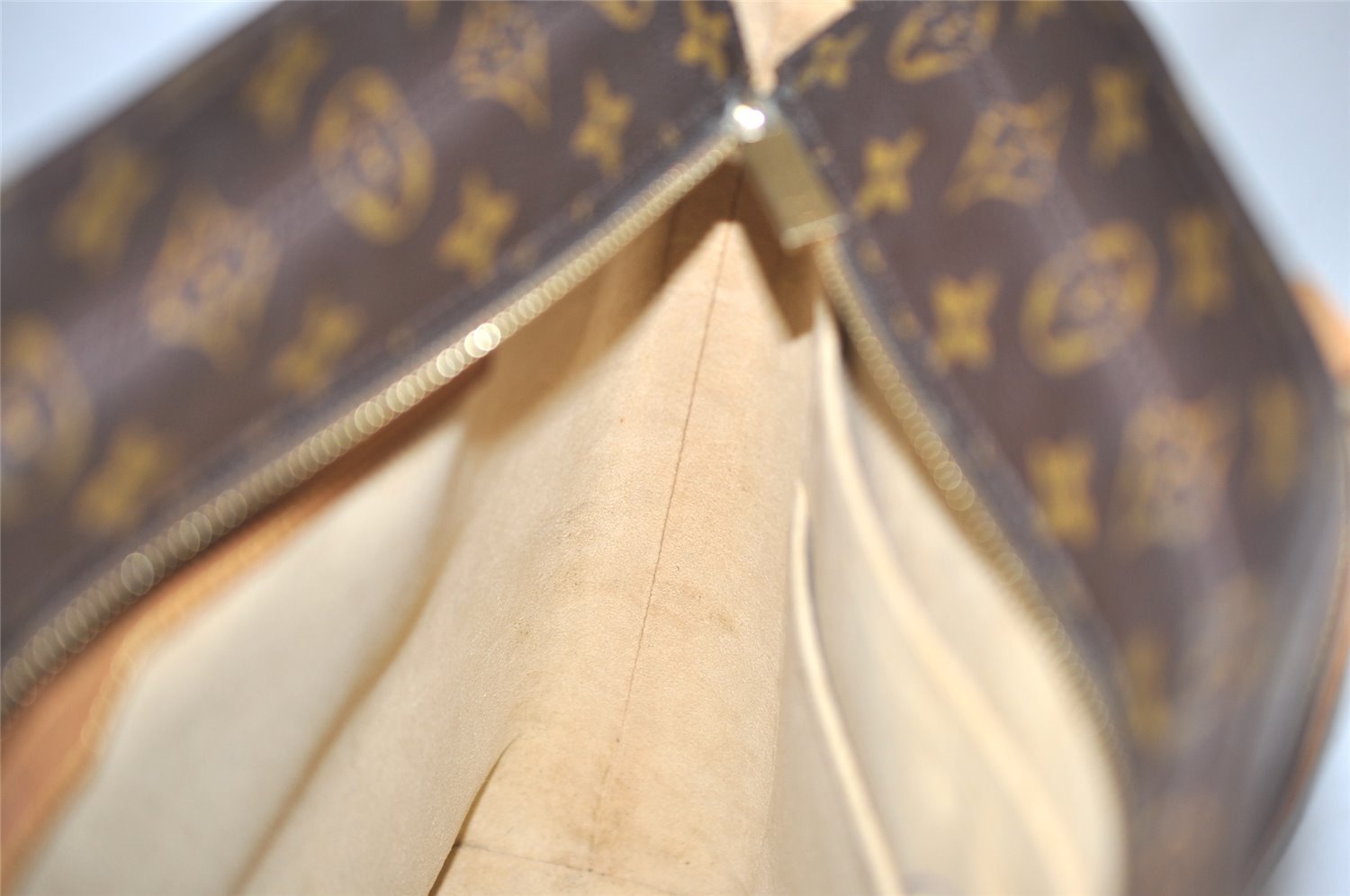 Authentic Louis Vuitton Monogram Luco Shoulder Tote Bag M51155 LV Junk 4326I