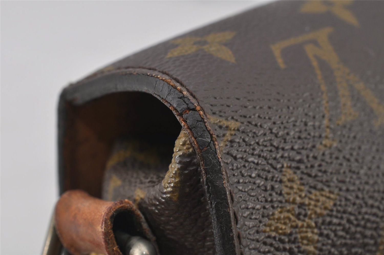 Auth Louis Vuitton Monogram Saint Cloud GM Shoulder Bag Old Model LV Junk 4326J