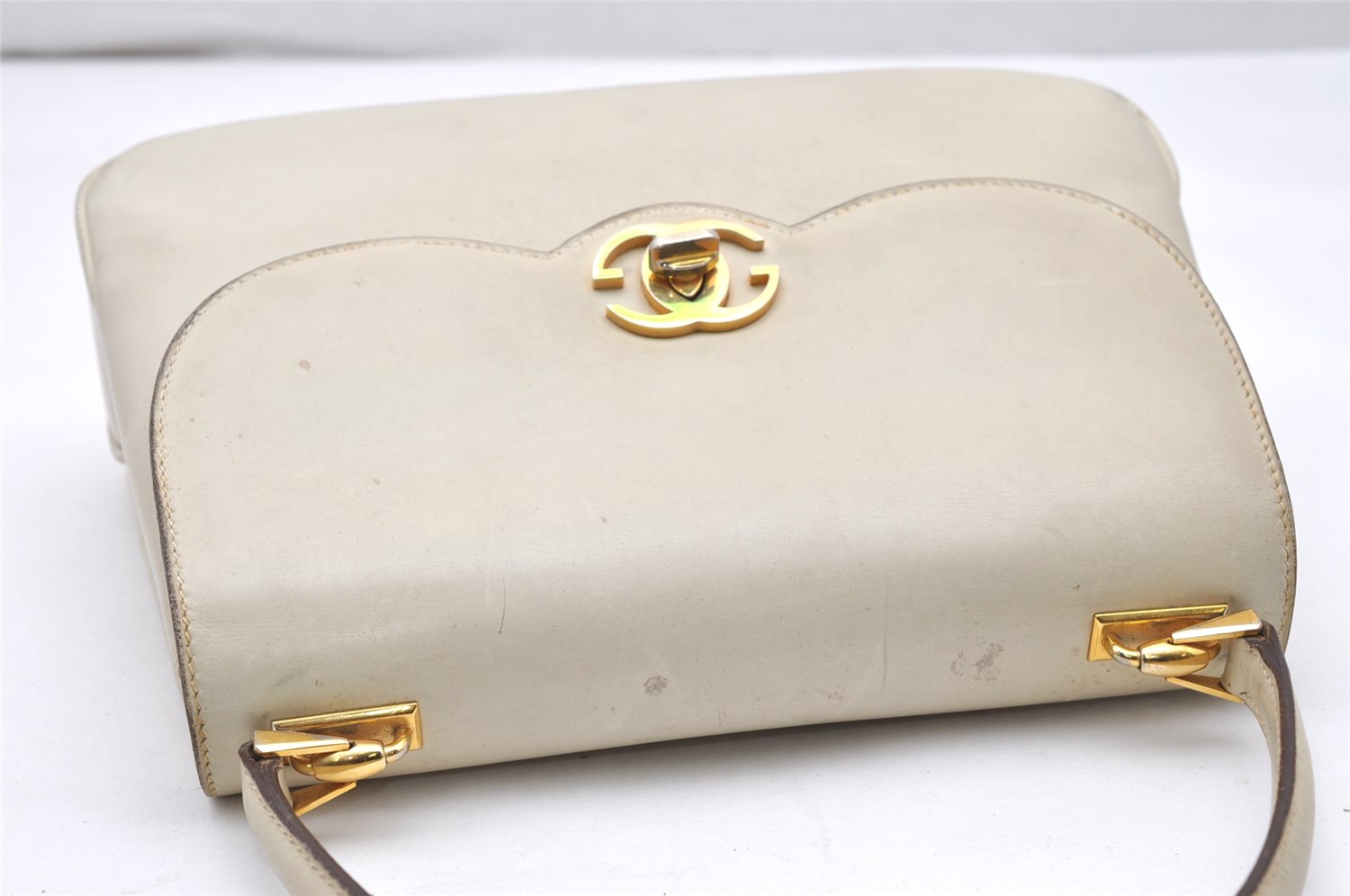 Authentic GUCCI Vintage Shoulder Hand Bag Purse Leather White 4329K