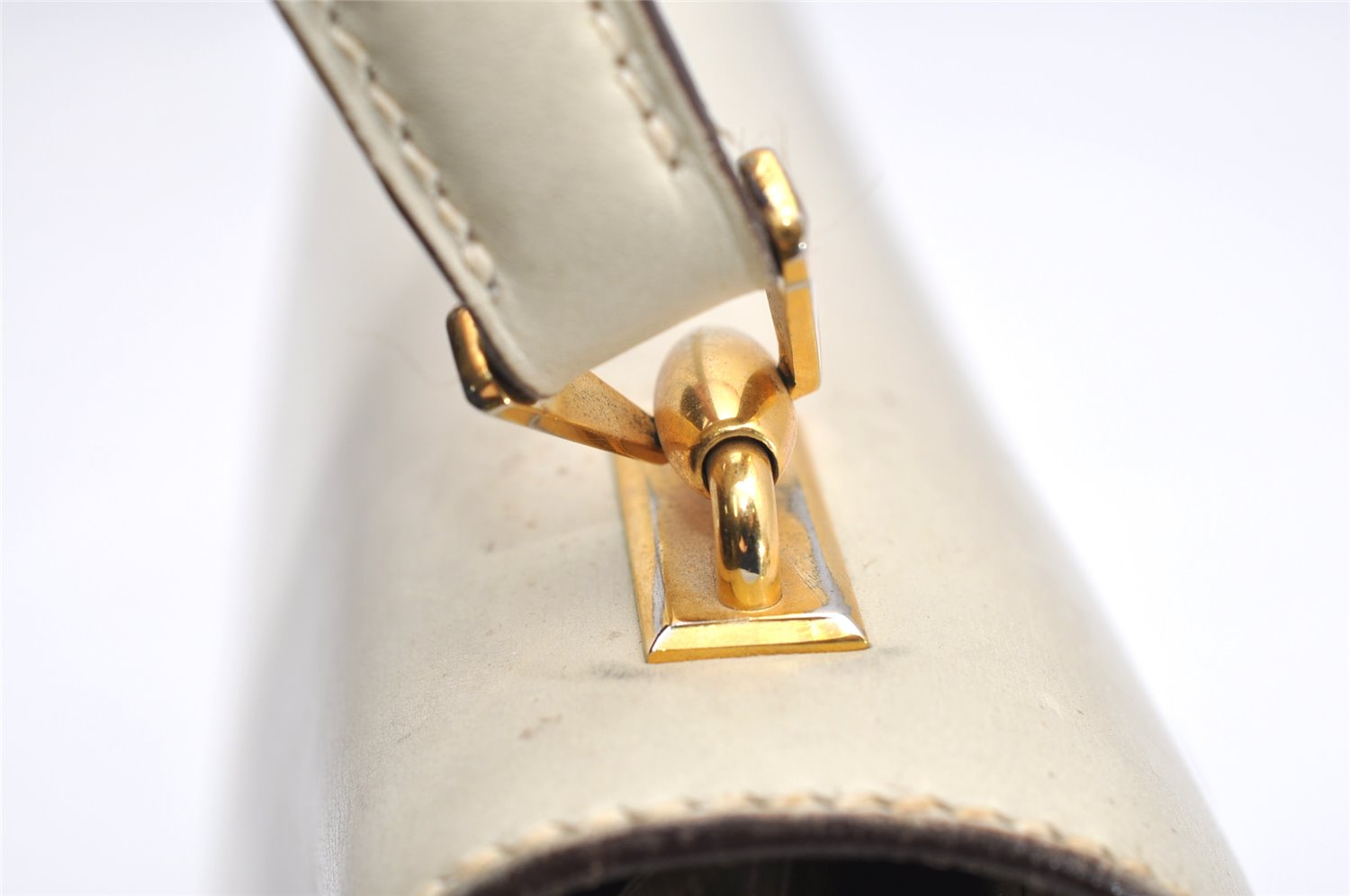 Authentic GUCCI Vintage Shoulder Hand Bag Purse Leather White 4329K