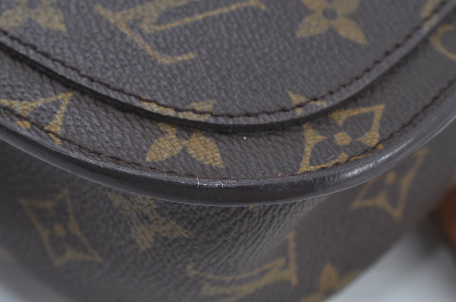 Authentic Louis Vuitton Monogram Saint Cloud GM M51242 Shoulder Cross Bag 4330H