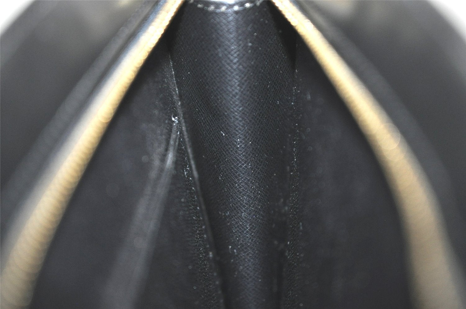 Authentic Louis Vuitton Epi Pochette Homme Clutch Hand Bag Black M52522 LV 4331I