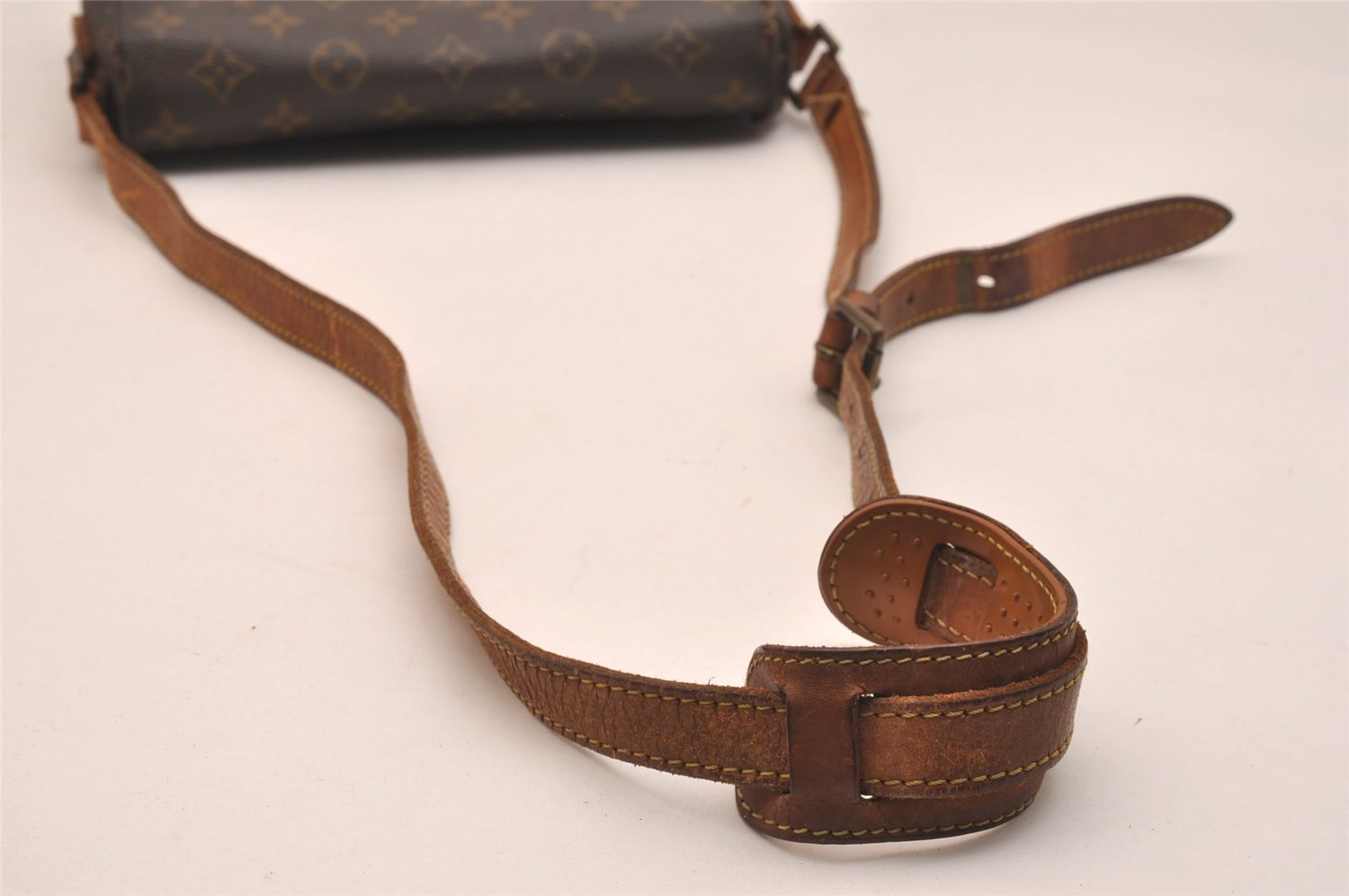 Authentic Louis Vuitton Monogram Saint Cloud GM M51242 Shoulder Cross Bag 4331J