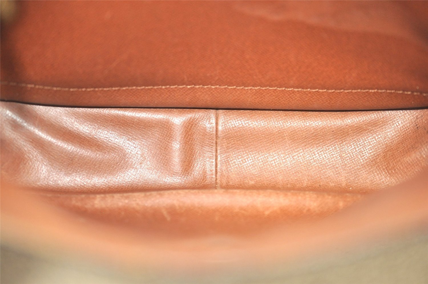 Authentic Louis Vuitton Monogram Saint Cloud GM M51242 Shoulder Cross Bag 4331J