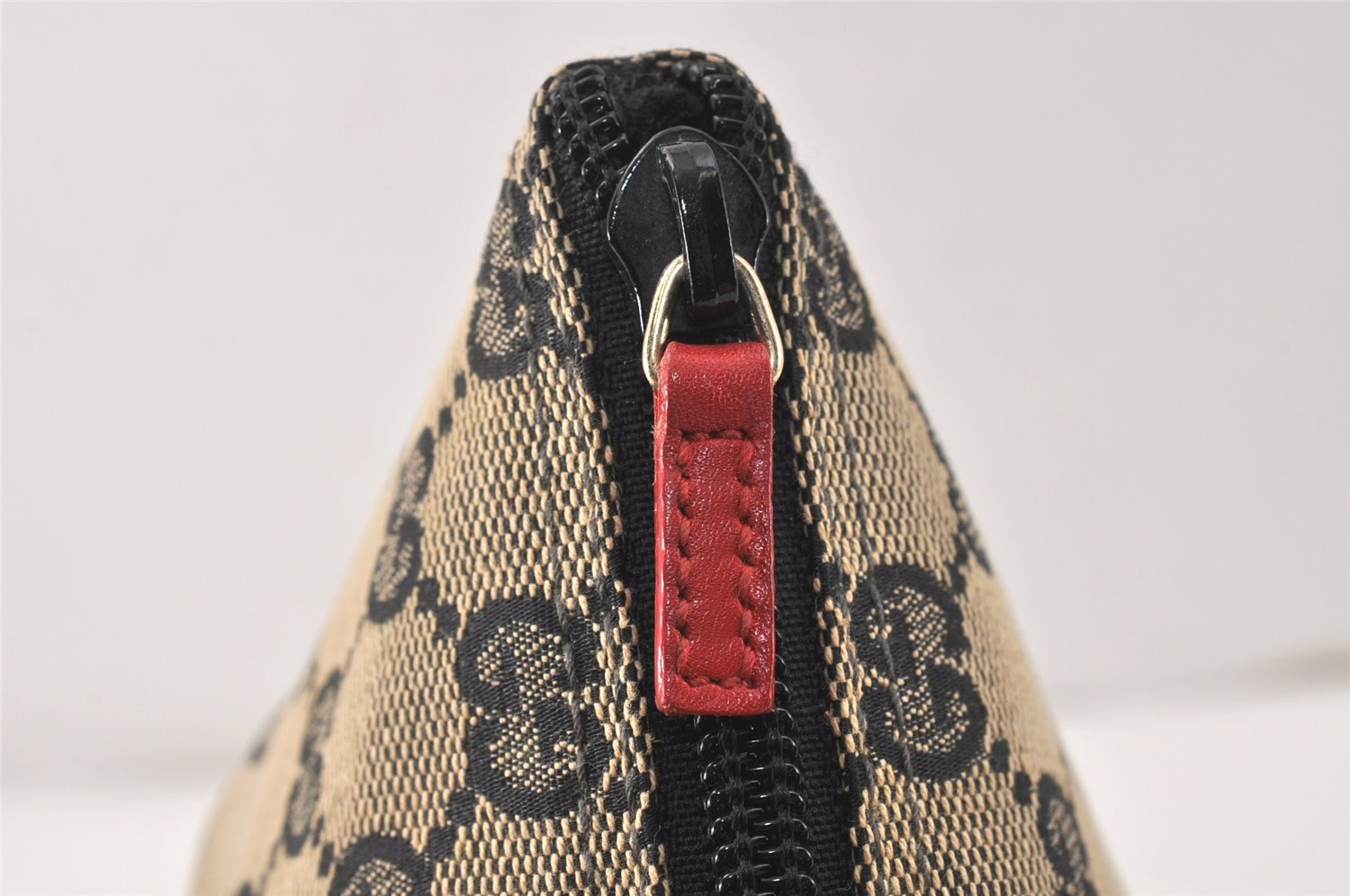 Authentic GUCCI Hand Bag Pouch Purse GG Canvas Leather 0391103 Black Red 4331K
