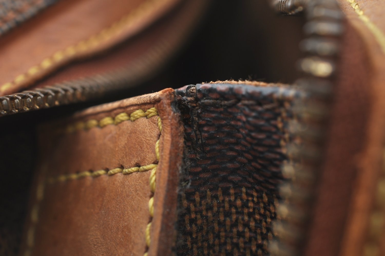 Authentic Louis Vuitton Damier Columbine 100 ANS Shoulder Bag N99037 LV 4333J