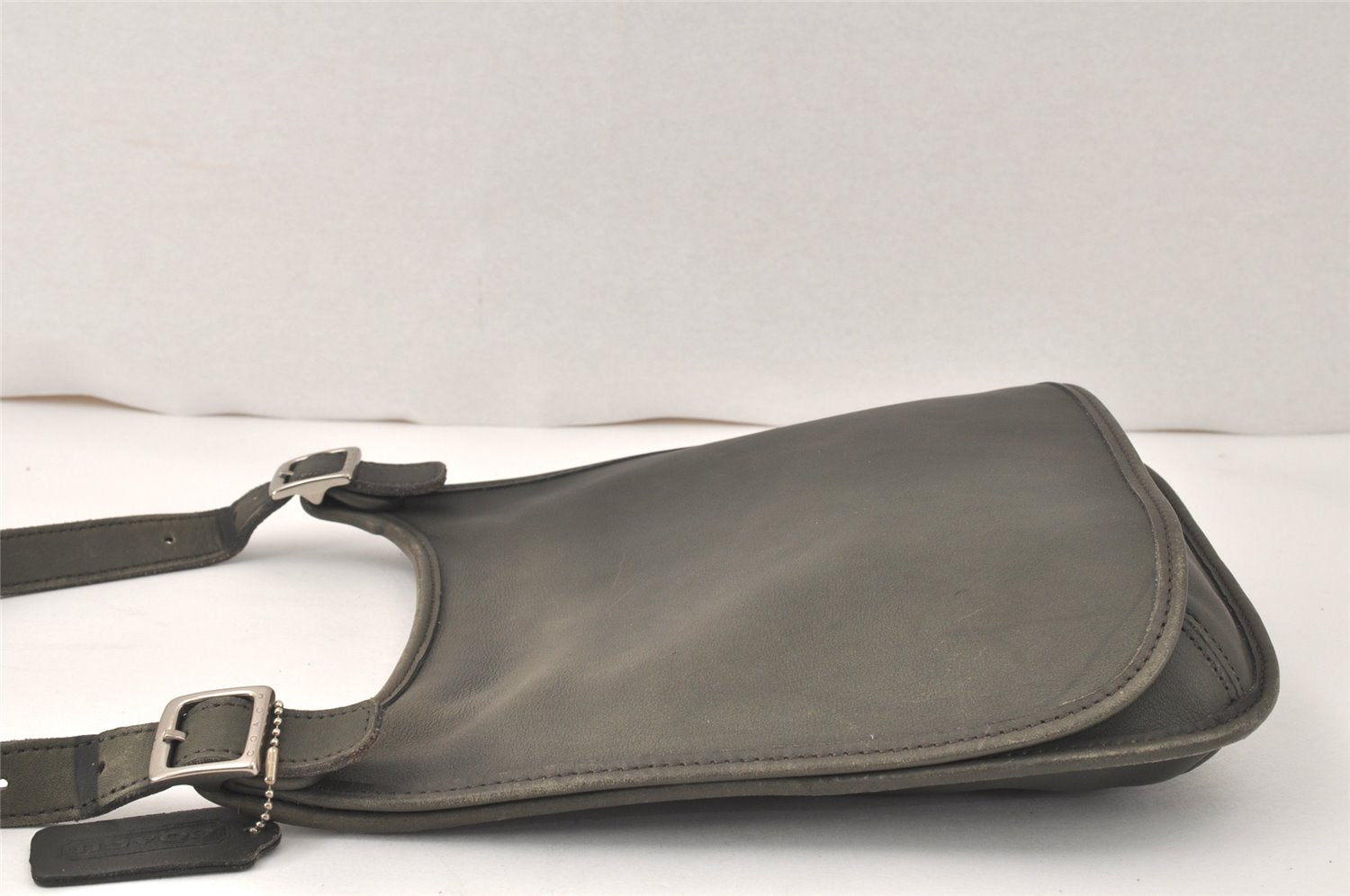 Authentic OLD COACH Vintage Shoulder Cross Bag Leather 9135 Khaki Green 4334K