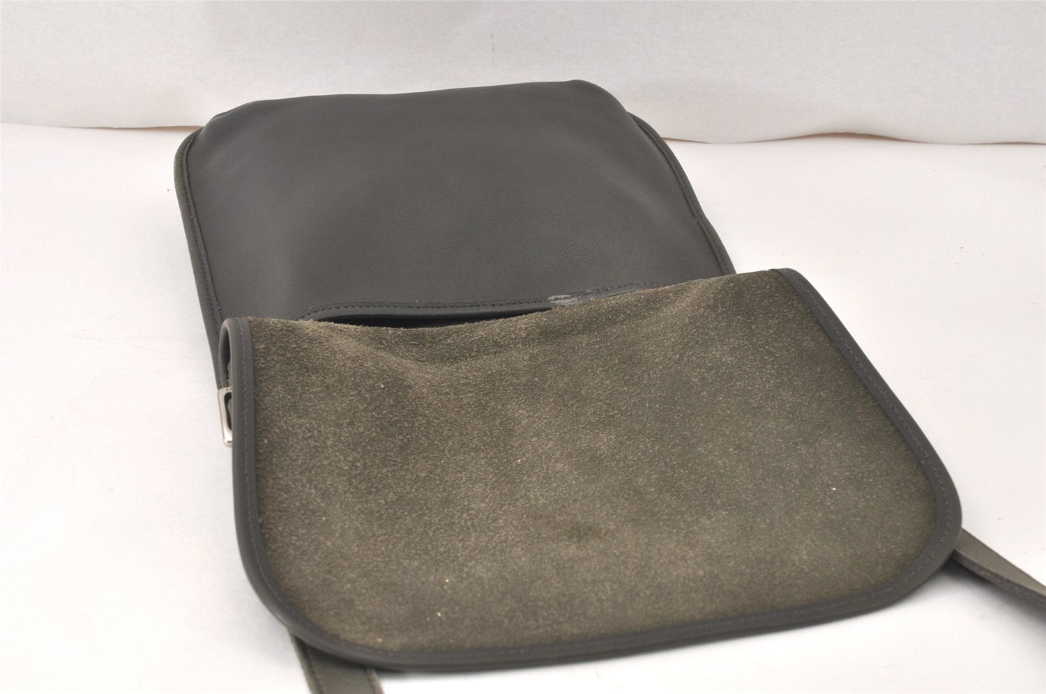 Authentic OLD COACH Vintage Shoulder Cross Bag Leather 9135 Khaki Green 4334K