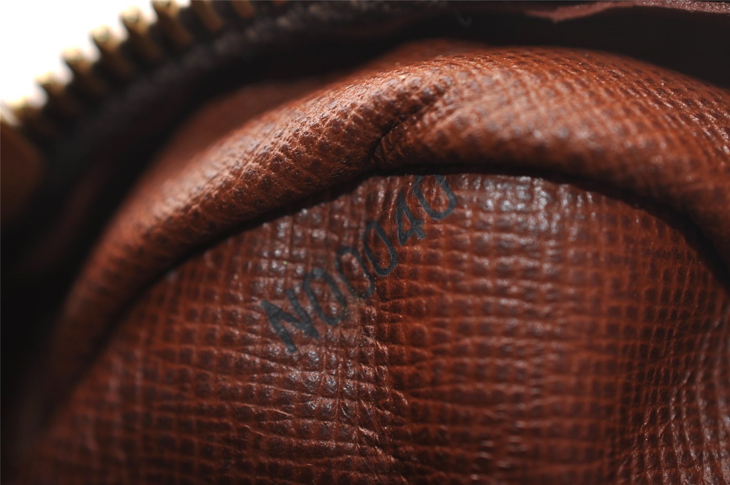 Authentic Louis Vuitton Monogram Nile Shoulder Cross Body Bag M45244 Junk 4335I