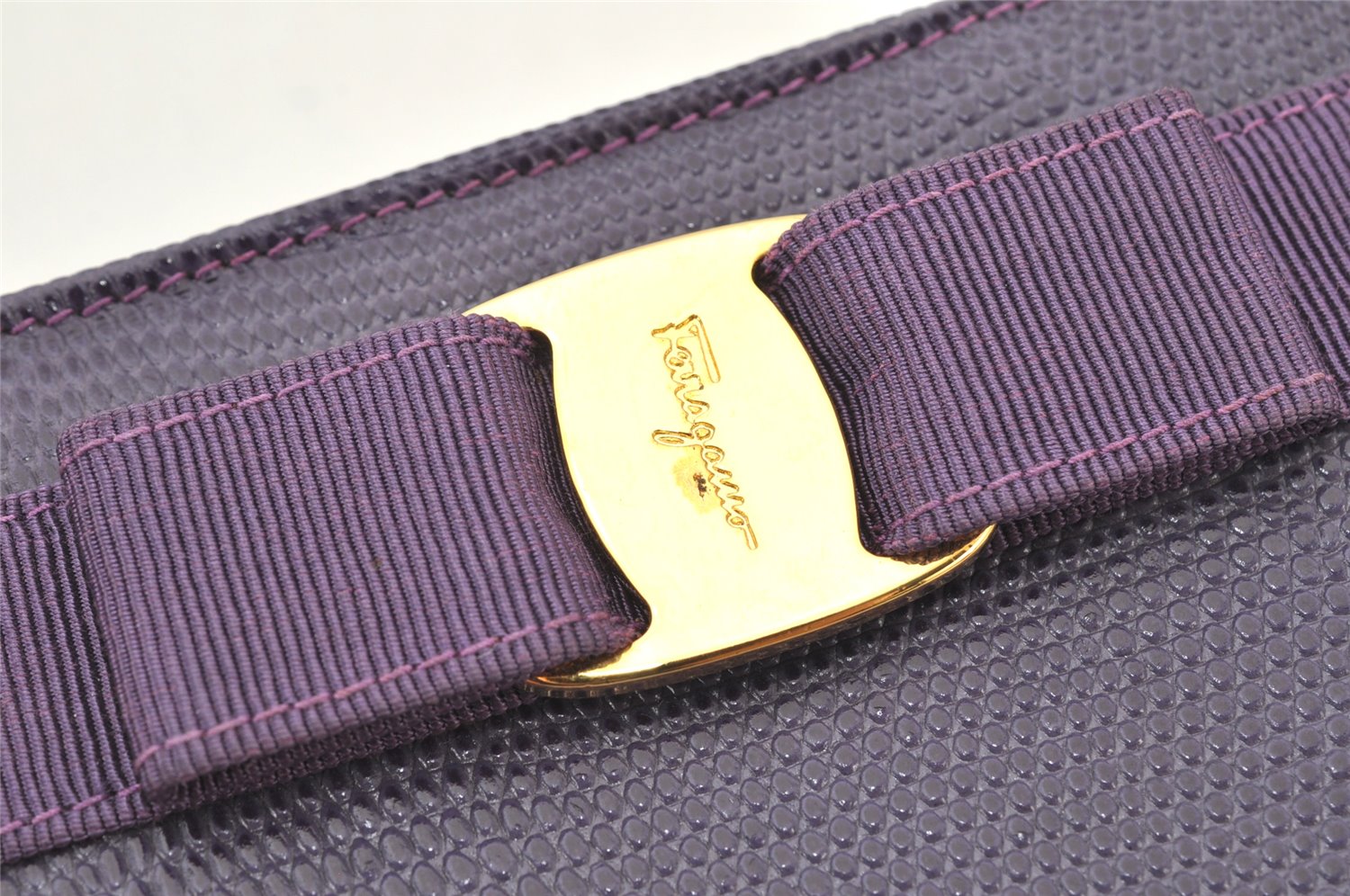 Authentic Salvatore Ferragamo Vara Pouch Purse Leather Purple SF Box Junk 4336K