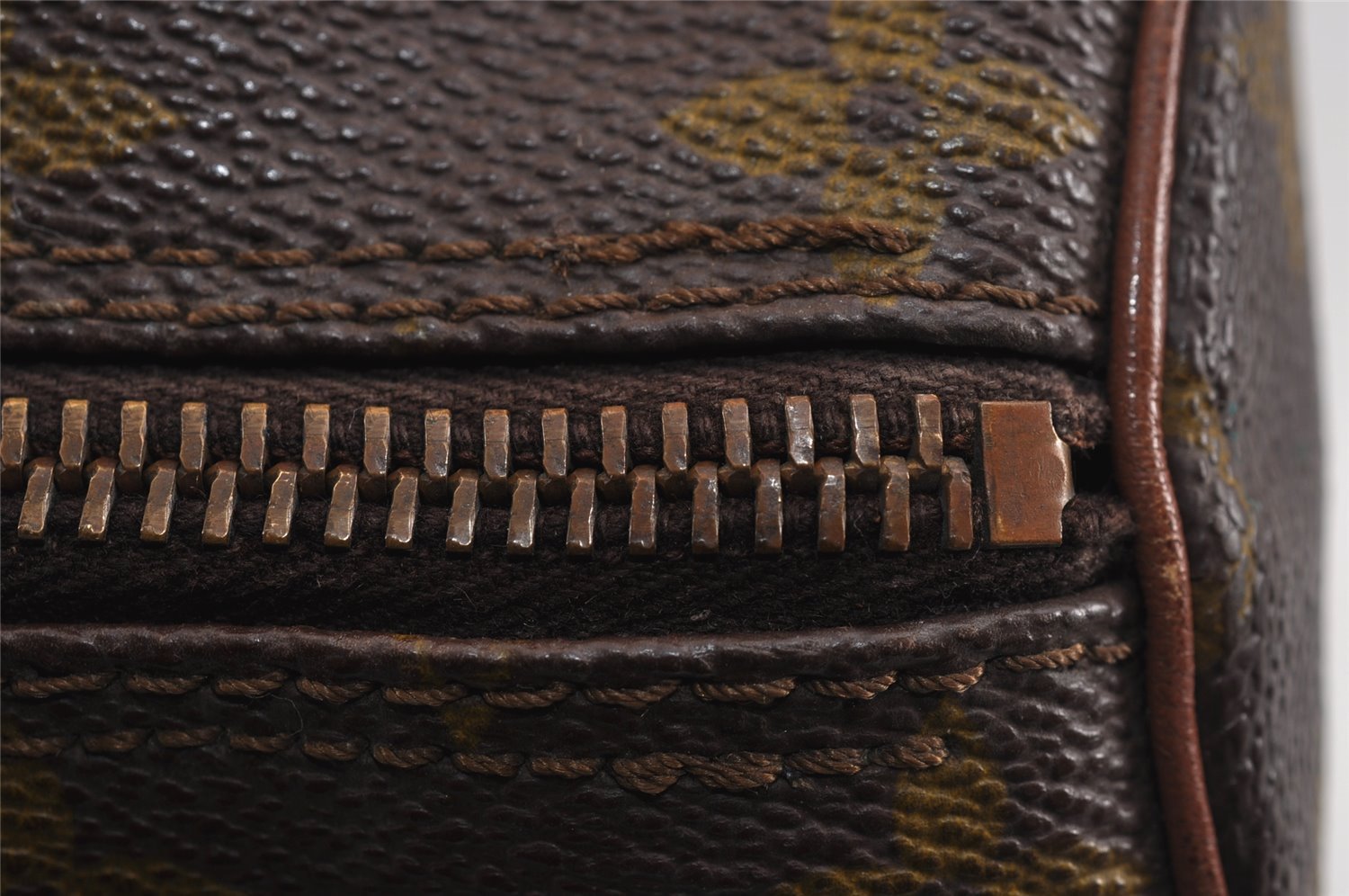 Authentic Louis Vuitton Monogram Papillon 30 Hand Bag Old Model LV 4338J