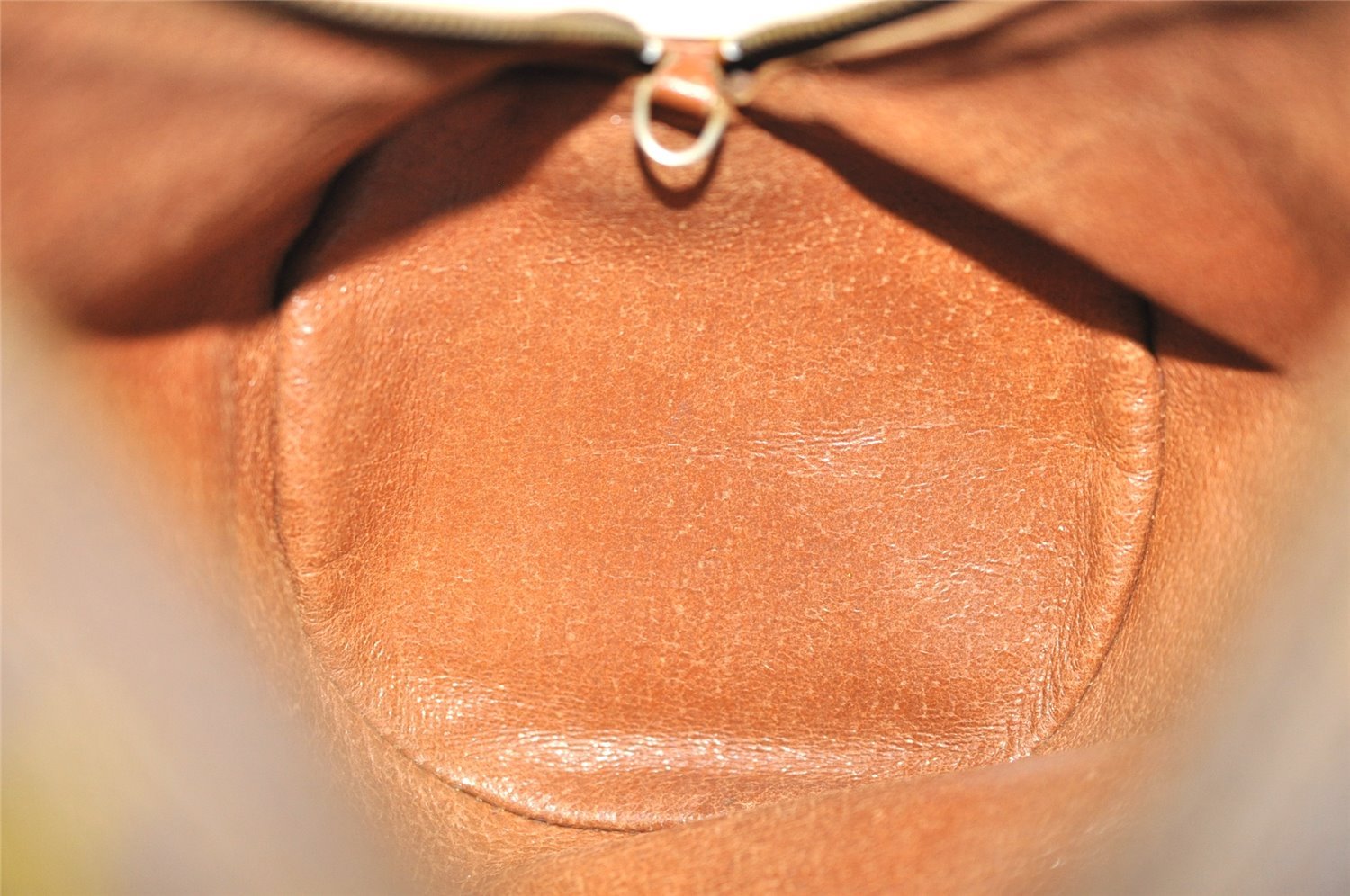 Authentic Louis Vuitton Monogram Papillon 30 Hand Bag Old Model LV 4338J