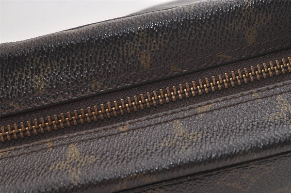 Auth Louis Vuitton Monogram Trousse Toilette 28 Clutch Hand Bag M47522 LV 4338K