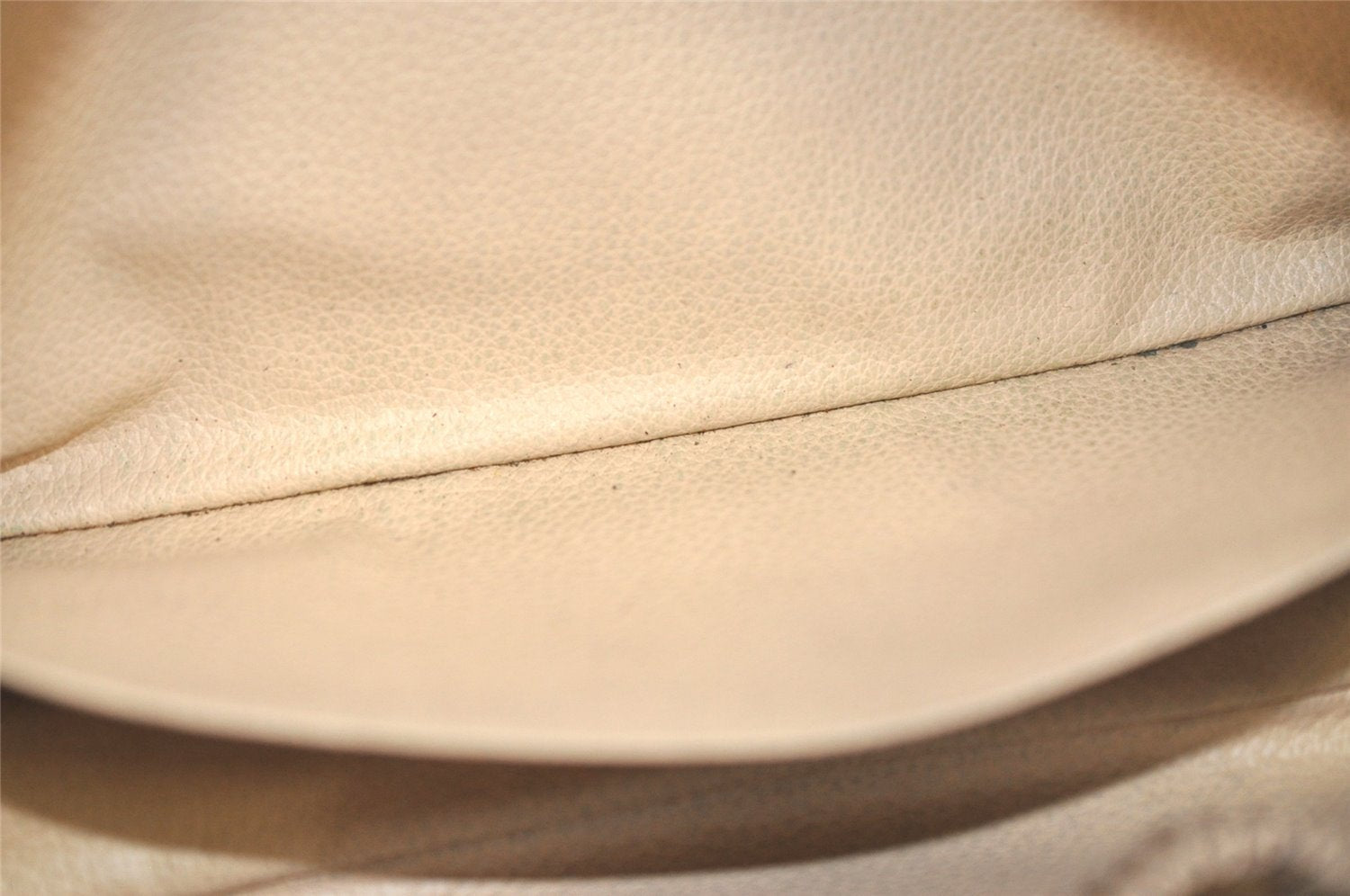 Auth Louis Vuitton Monogram Trousse Toilette 28 Clutch Hand Bag M47522 LV 4338K