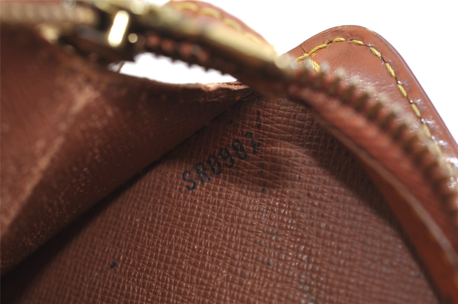 Authentic Louis Vuitton Epi Pochette Homme Clutch Bag Brown M52528 Junk 4339J