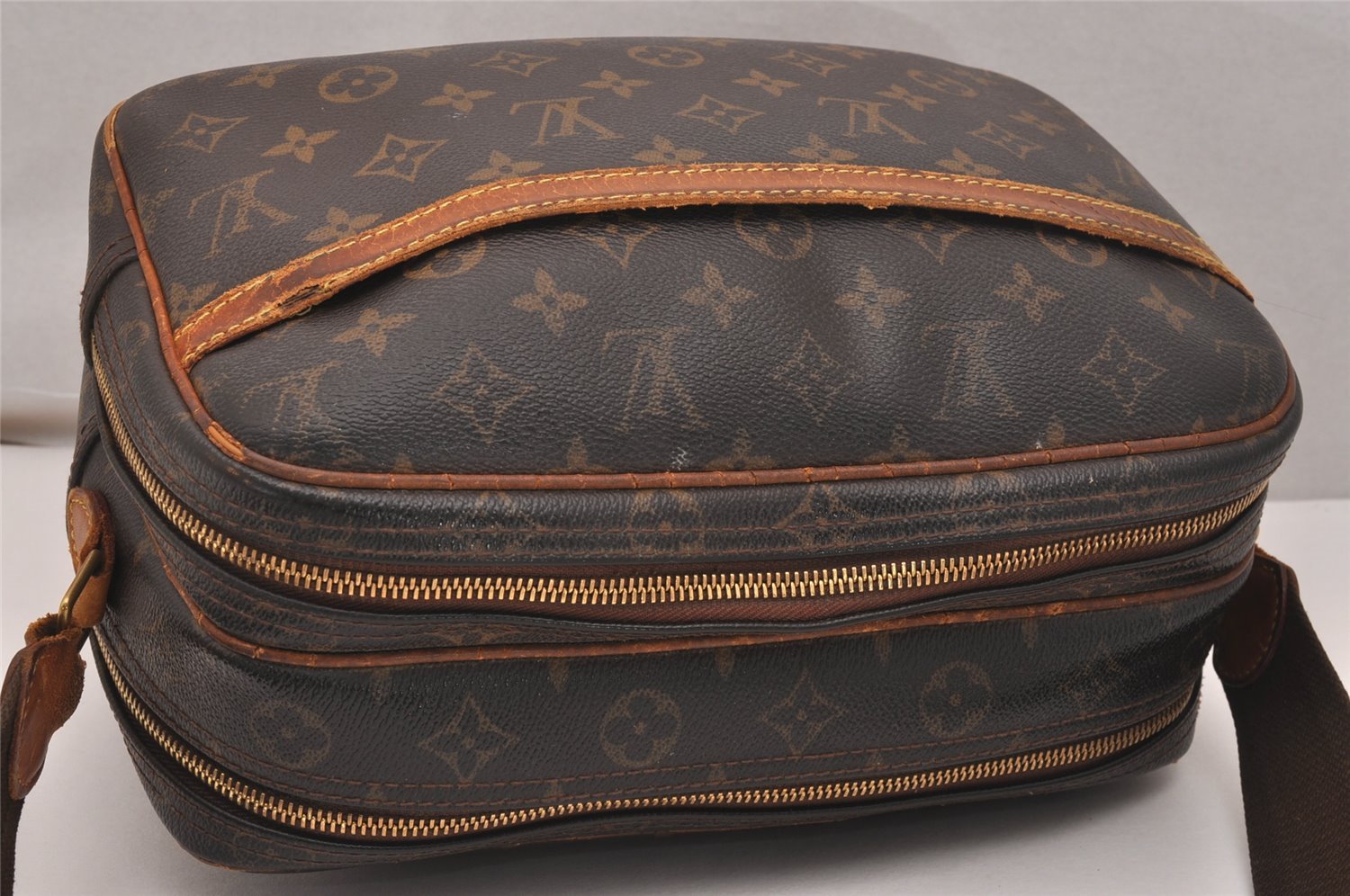 Authentic Louis Vuitton Monogram Reporter PM Shoulder Cross Bag M45254 LV 4340J