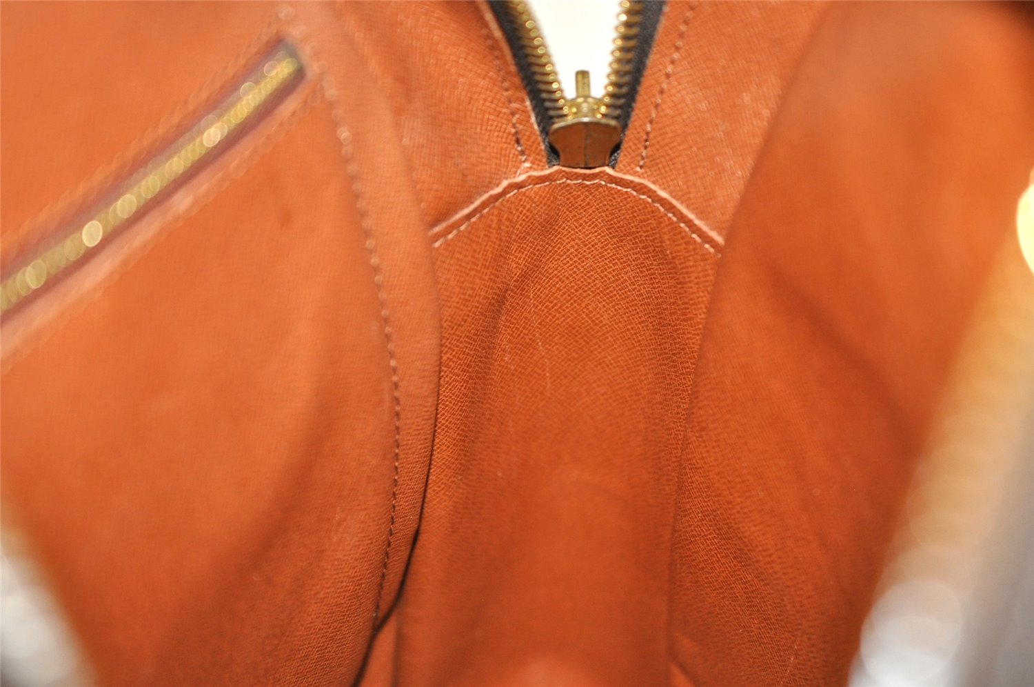 Authentic Louis Vuitton Monogram Danube 28 Shoulder Cross Body Bag LV 4343I