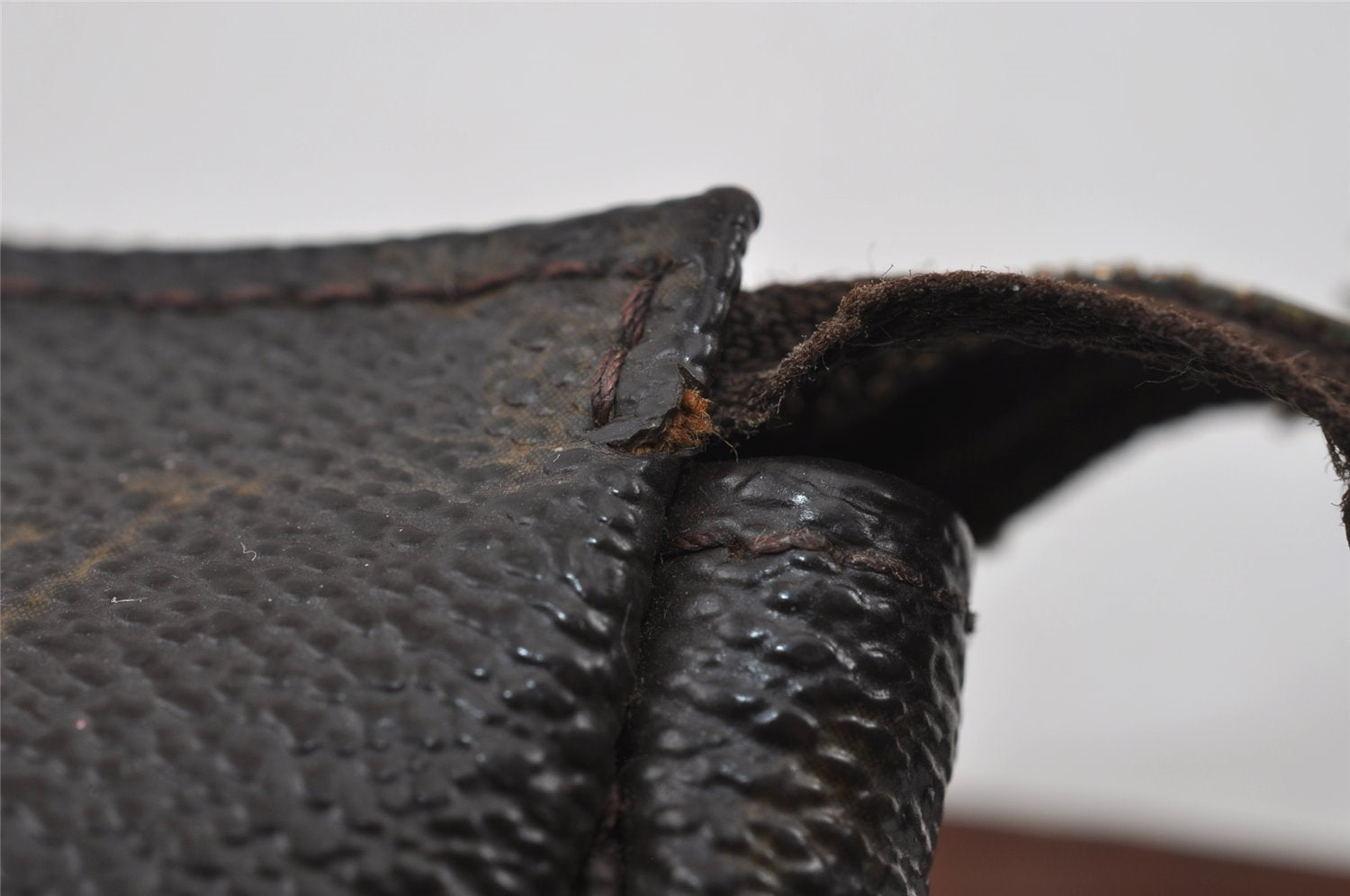 Authentic Louis Vuitton Monogram Pochette Accessoires Pouch M51980 LV 4345I