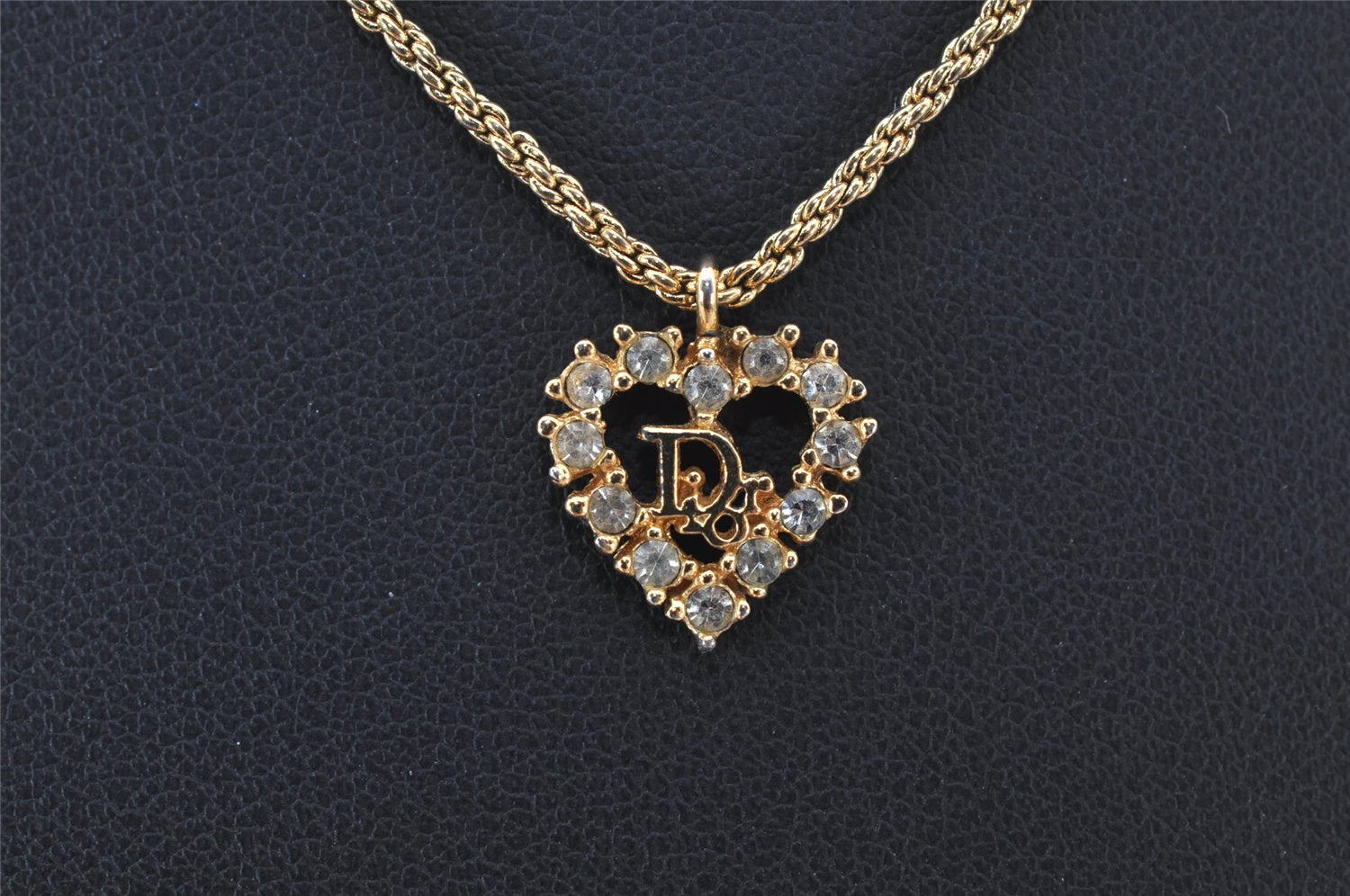 Authentic Christian Dior Gold Tone Chain Rhinestone Pendant Necklace CD 4345K