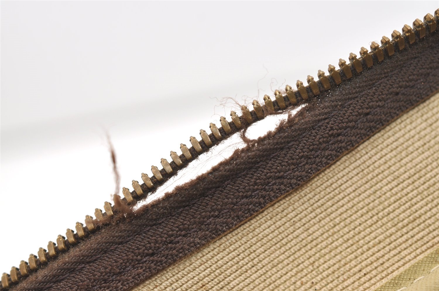 Authentic Louis Vuitton Monogram Deauville Hand Bag M47270 LV 4346J