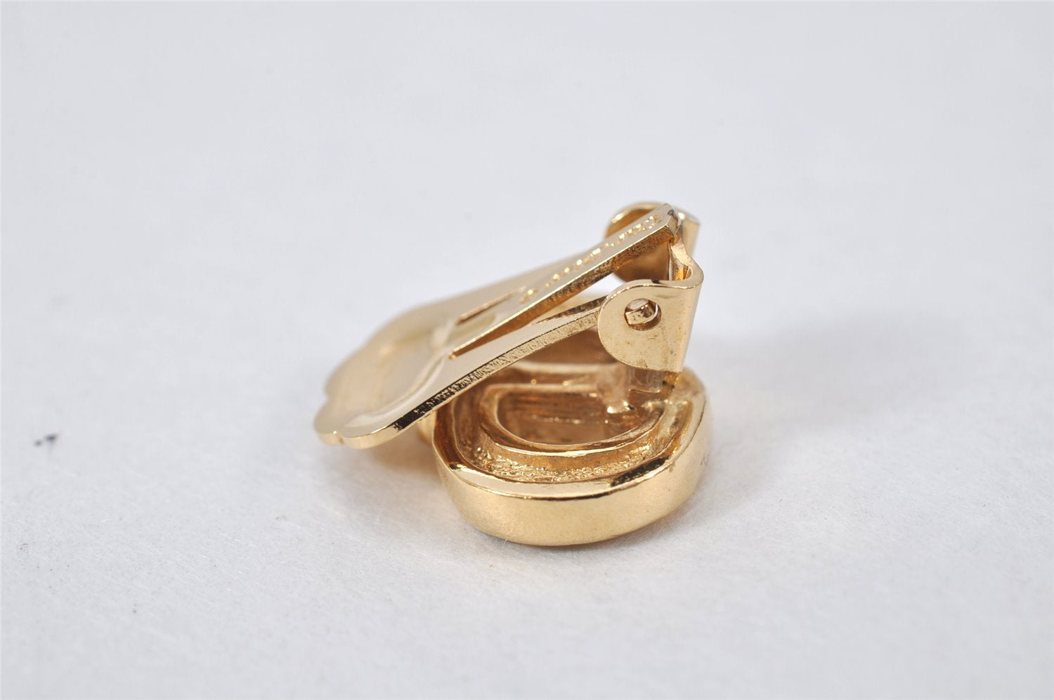 Authentic Christian Dior Clip-On Earrings Rhinestone Gold Plated CD 4346K