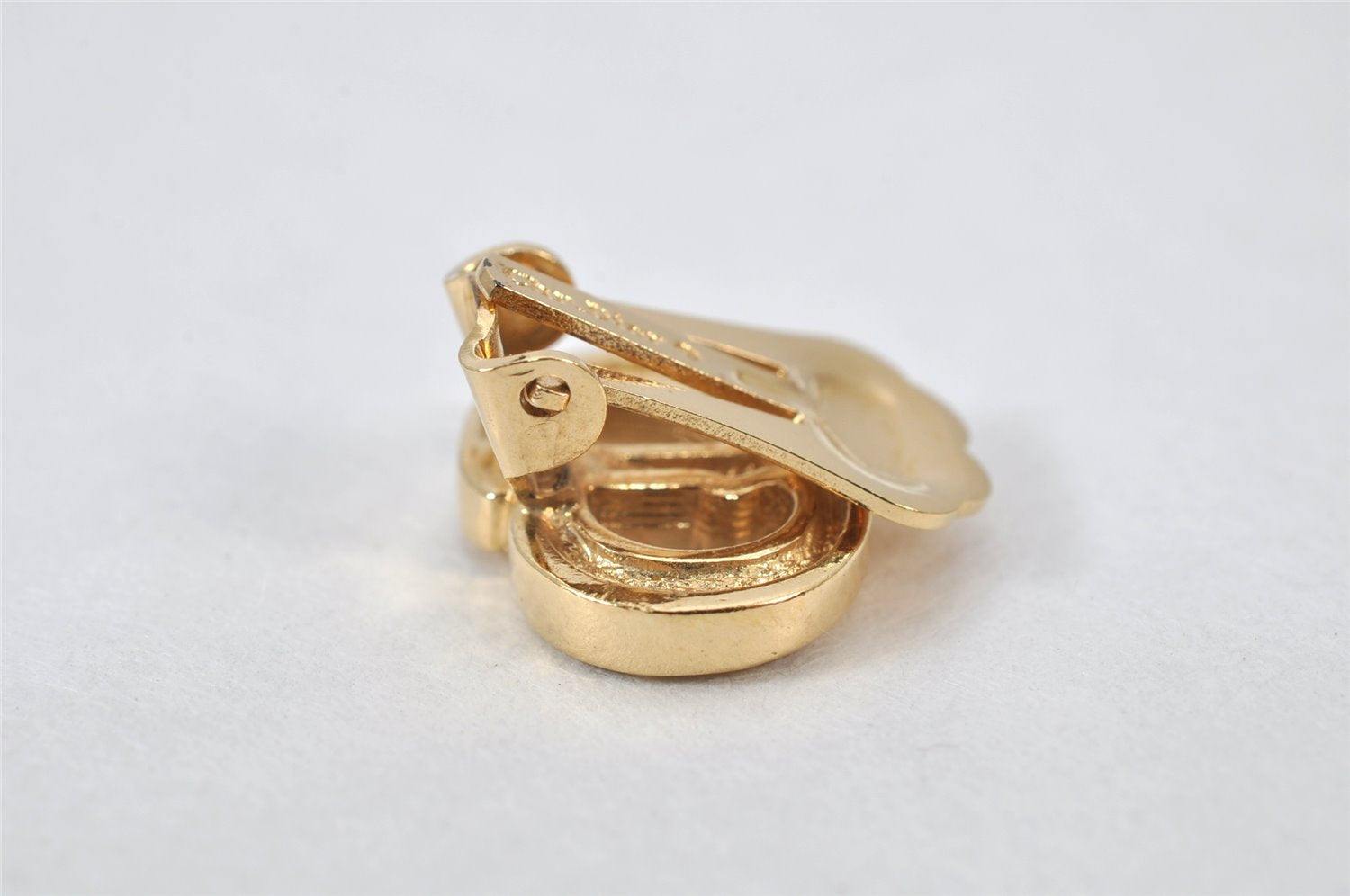 Authentic Christian Dior Clip-On Earrings Rhinestone Gold Plated CD 4346K