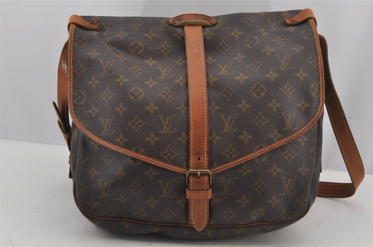 Authentic Louis Vuitton Monogram Saumur 35 Shoulder Cross Bag M42254 LV 4347J