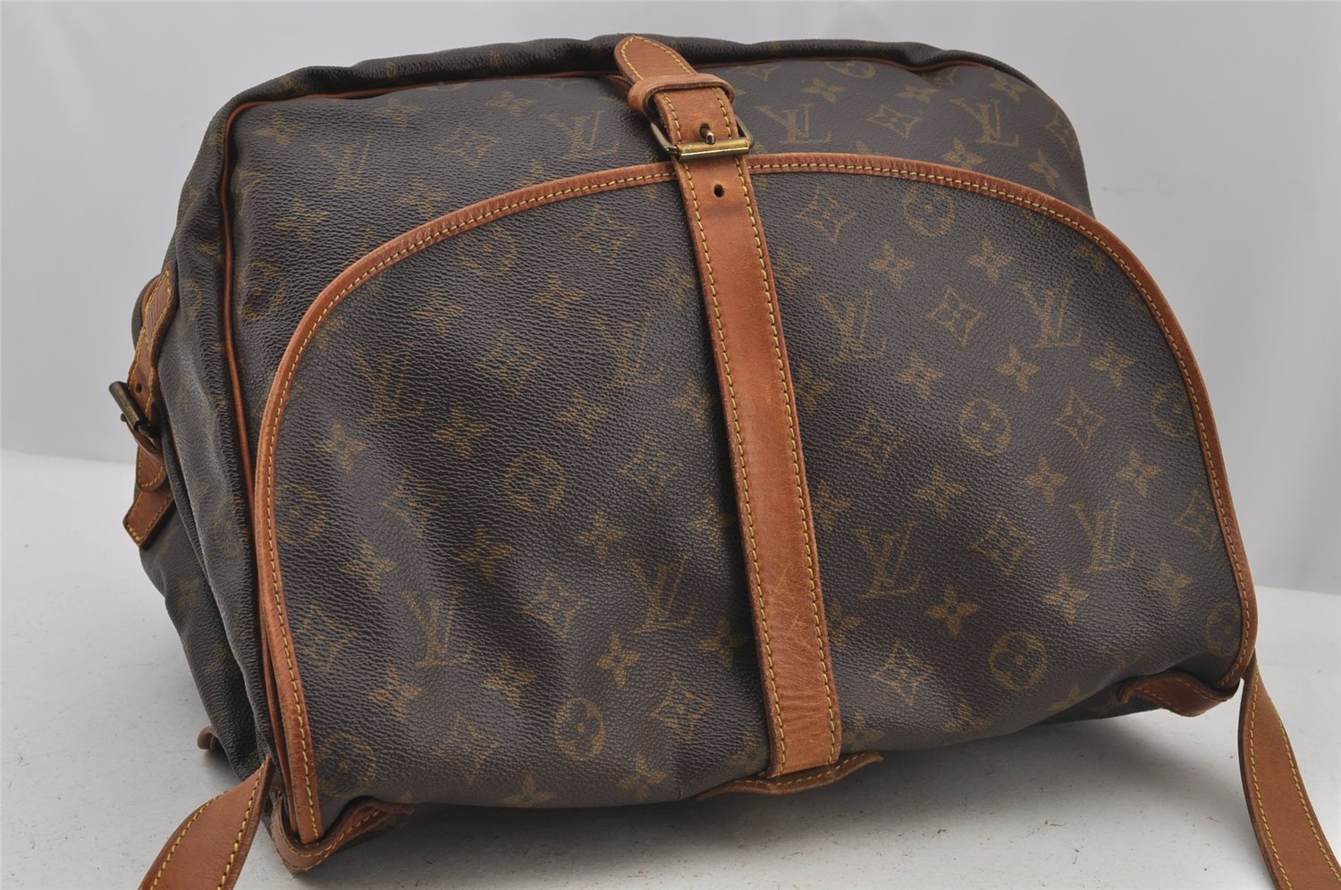 Authentic Louis Vuitton Monogram Saumur 35 Shoulder Cross Bag M42254 LV 4347J