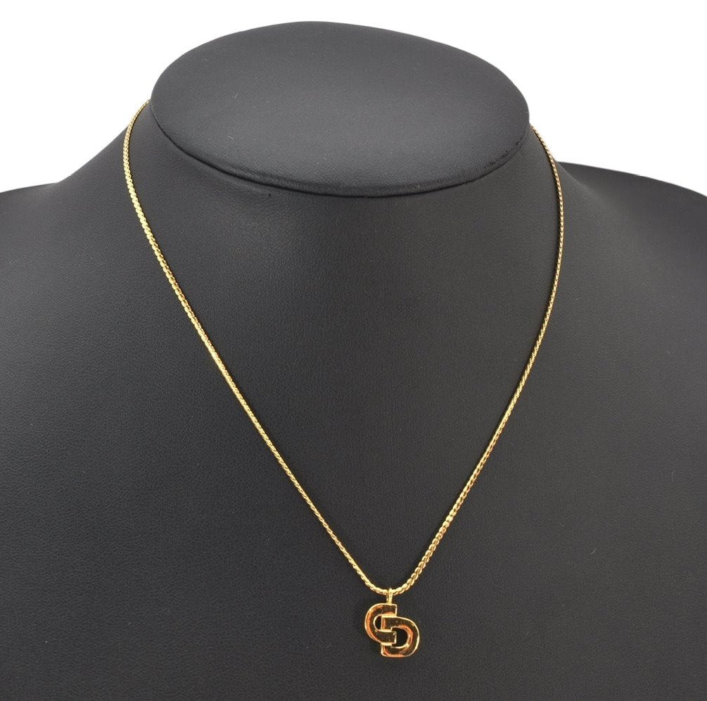 Authentic Christian Dior Gold Tone Chain Pendant Necklace CD 4347K