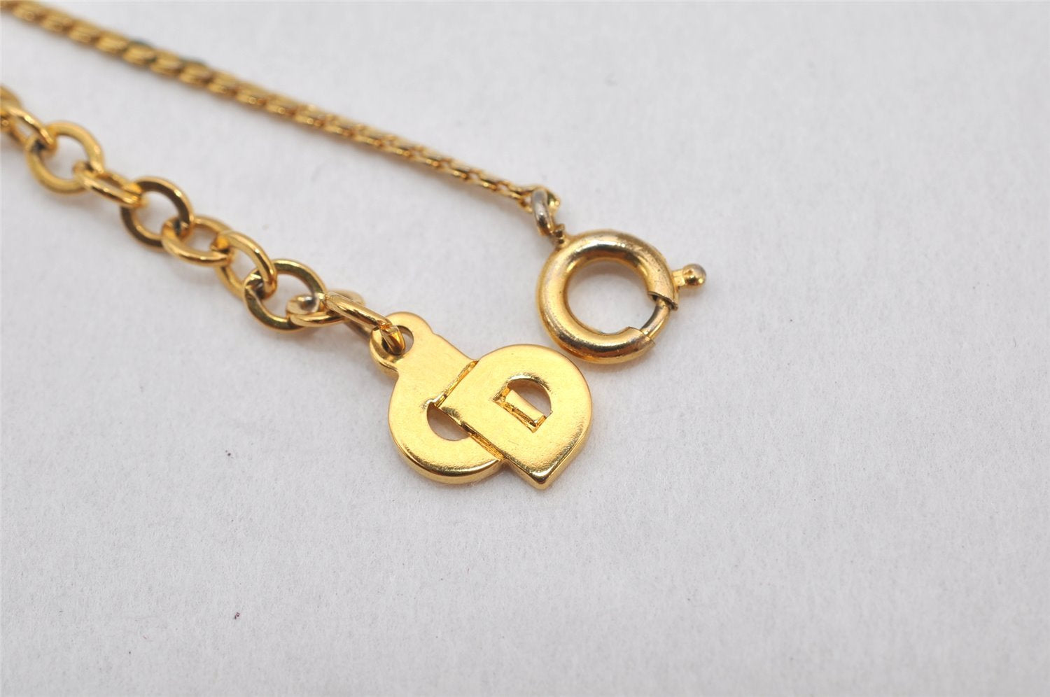 Authentic Christian Dior Gold Tone Chain Pendant Necklace CD 4347K