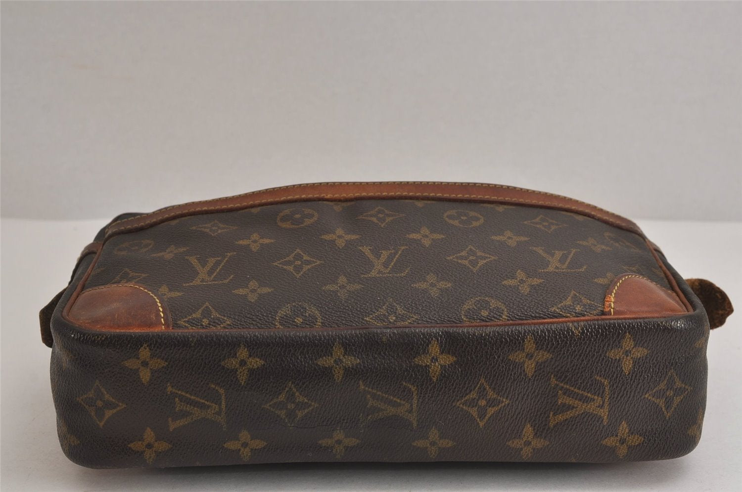 Authentic Louis Vuitton Monogram Compiegne 28 Clutch Hand Bag M51845 LV 4348J